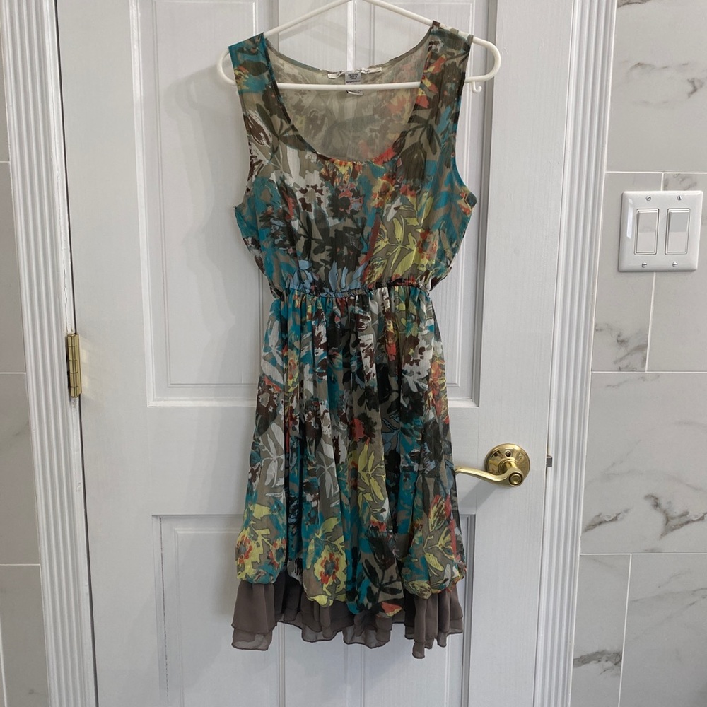 American Rag Floral Dress Knee Length Size Xsmall
